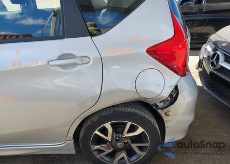 2017 Nissan Versa Note Sr z USA, uszkodzony, nr VIN 3N1CE2CP0HL352127